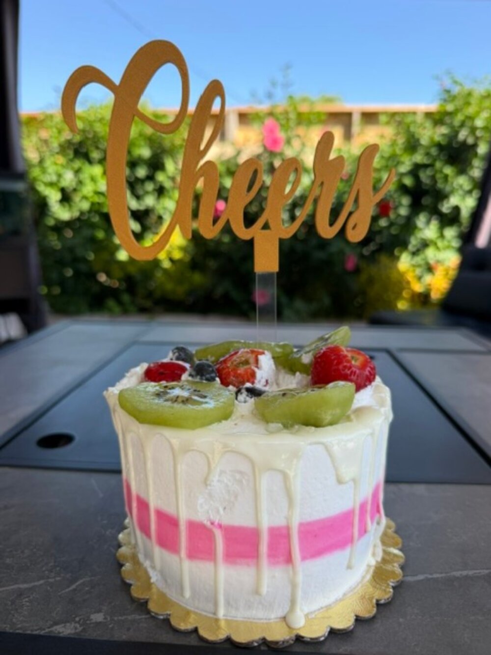 Cheers Cake Topper